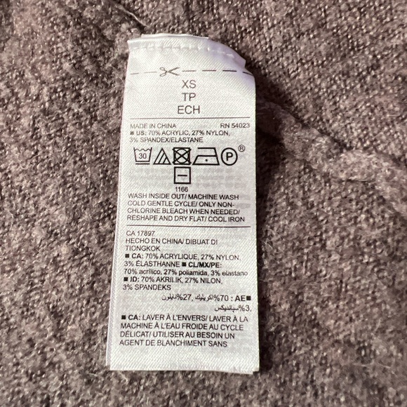 Old navy dark lavender open cardigan. Size XSMALL - Picture 4 of 4